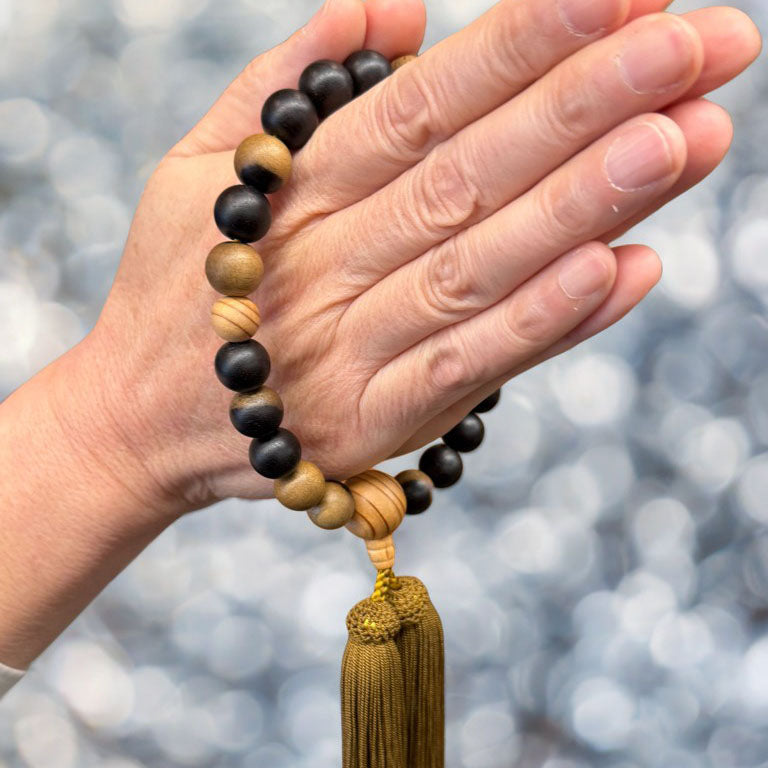 黒柿永平寺杉仕立 念珠〈22玉・正絹頭房〉【本山永平寺で販売】