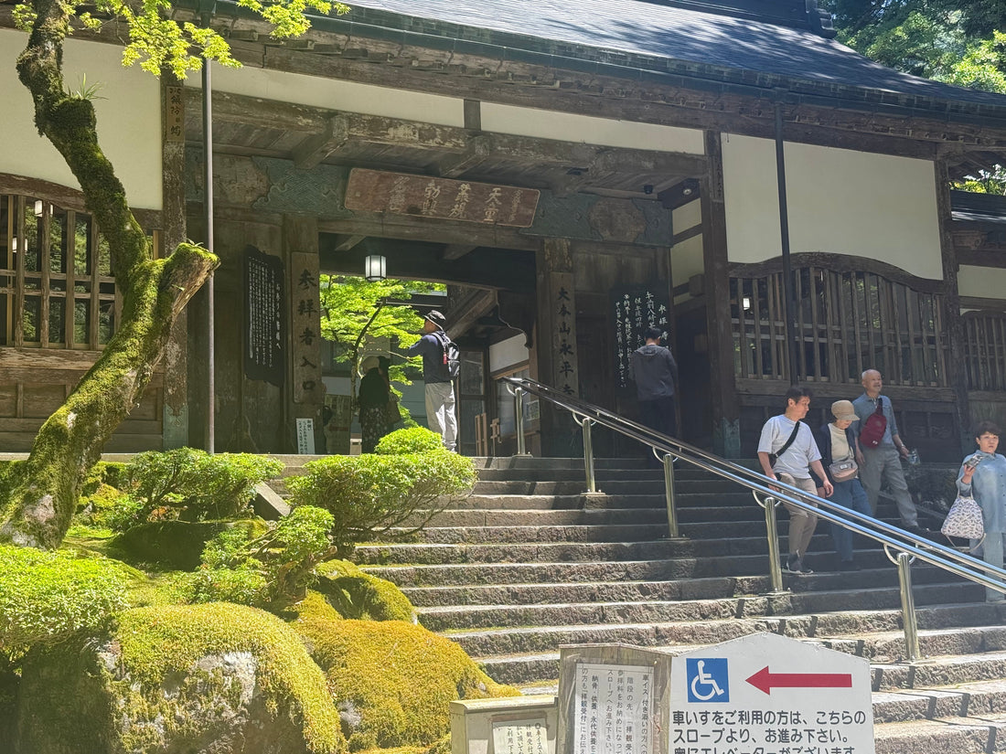本日、曹洞宗大本山・永平寺に位牌を納品いたしました